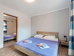 Enticing Apartment in Vir near Seabeach