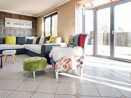 Luxurious Villa in Durbuy With Swimming Pool