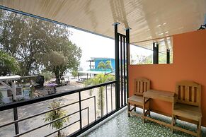 OYO 931 Sor Chareanpanit