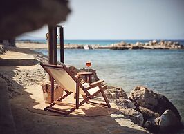 Oceanis Luxury Suites