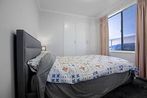 Sweethome2br@highton+parking