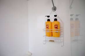 Sweethome2br@highton+parking