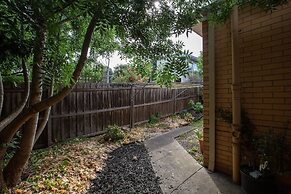 Sweethome2br@highton+parking