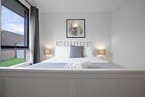 Quiet & Peaceful 3bed2bath Home @keilor Downs