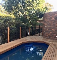 Comfy Holiday House With Pool@rosanna