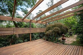 Comfy Holiday House With Pool@rosanna