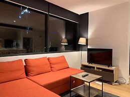 Cozy Gem With Poolgym in Mel Cbd@southerncross