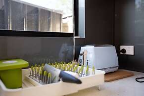 Impressive & Spacious new Townhouse@preston