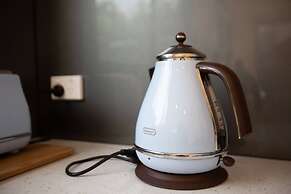 Impressive & Spacious new Townhouse@preston