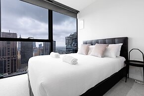 Luxury 2bed2bath apt in the Heart of Mel@collins