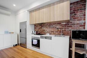 Designer Taste 2BR Townhouse@hawthorn