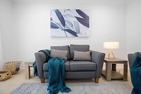 Peaceful Designer 2br@leafy Mill Park