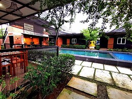 Petak Padin Cottage by The Pool, Kepala Batas Penang