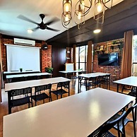 Petak Padin Cottage by The Pool, Kepala Batas Penang