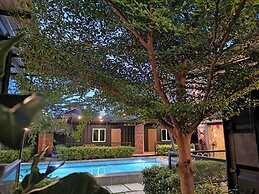 Petak Padin Cottage by The Pool, Kepala Batas Penang