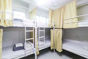 ARK Hostel City Center Manila