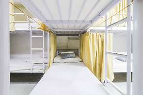 ARK Hostel City Center Manila