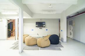 ARK Hostel City Center Manila