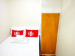 8 Hostel at Quiapo