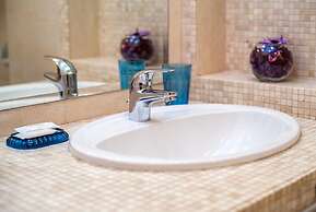 LuxApartments Krasnaya Presnya