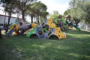 Club Del Sole Marina Julia Family Collection