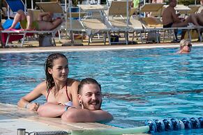 Club Del Sole Marina Julia Family Collection