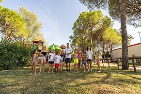 Club Del Sole Marina Julia Family Collection