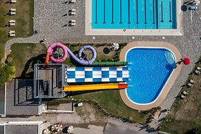 Club Del Sole Marina Julia Family Collection