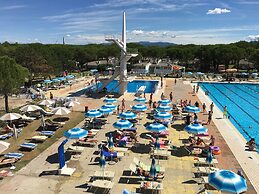 Club Del Sole Marina Julia Family Collection