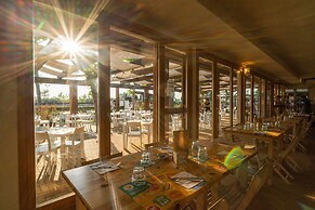 Club Del Sole Spina Family Collection
