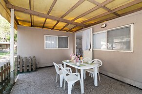 Club Del Sole Spina Family Collection