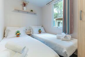 Club Del Sole Spina Family Collection