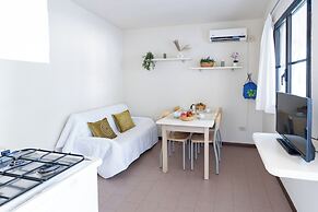 Club Del Sole Spina Family Collection