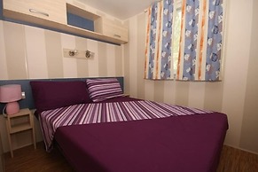 Club Del Sole Spina Family Collection