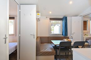 Club Del Sole Spina Family Collection