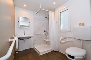 Club Del Sole Spina Family Collection