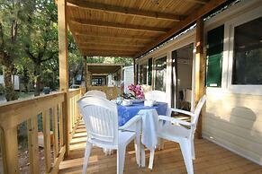 Club Del Sole Spina Family Collection