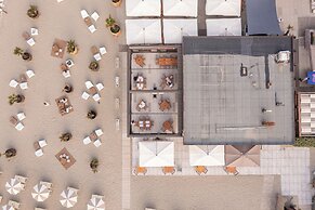 Club Del Sole Spina Family Collection