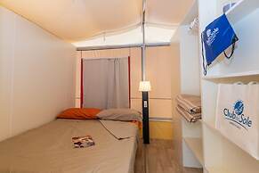 Club Del Sole Spina Family Collection