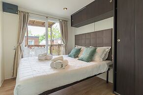Club Del Sole Spina Family Collection