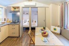 Club Del Sole Spina Family Collection