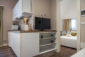 Club Del Sole Spina Family Collection