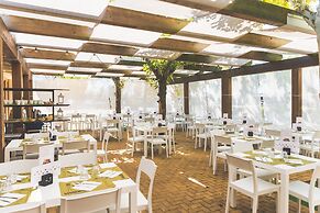 Club Del Sole Spina Family Collection