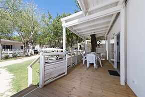 Club Del Sole Spina Family Collection