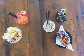 Club Del Sole Spina Family Collection