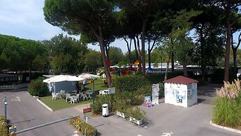 Club Del Sole Adriano Family Collection