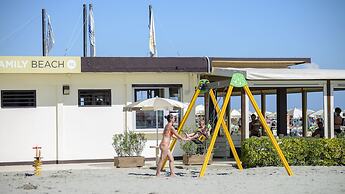 Club Del Sole Adriano Family Collection