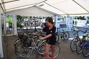 Club Del Sole Adriano Family Collection