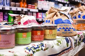 Club Del Sole Adriano Family Collection