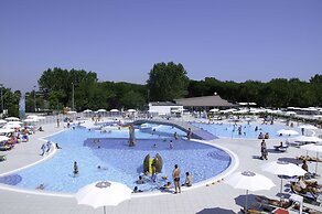 Club Del Sole Adriano Family Collection